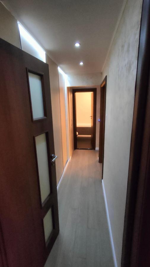 Duck Apartment Bükreş Dış mekan fotoğraf