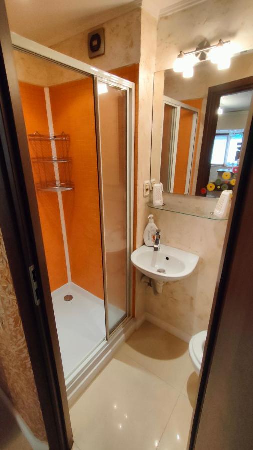 Duck Apartment Bükreş Dış mekan fotoğraf
